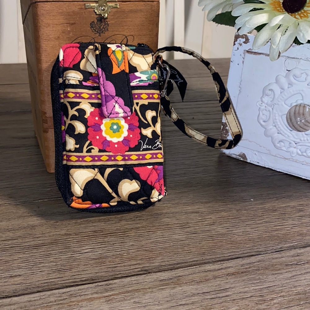 Vera Bradley  paisley wristlet